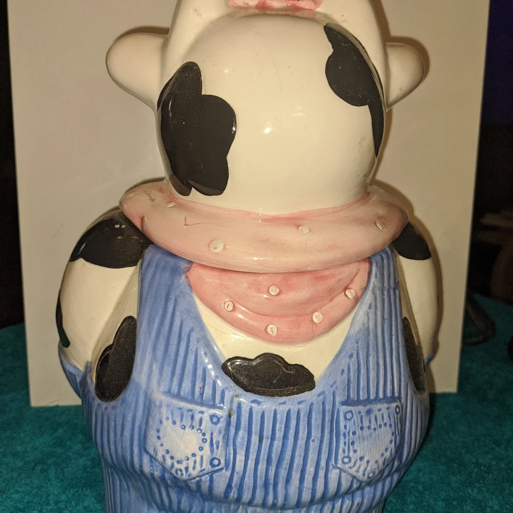 Vintage Cow Cookie Jar